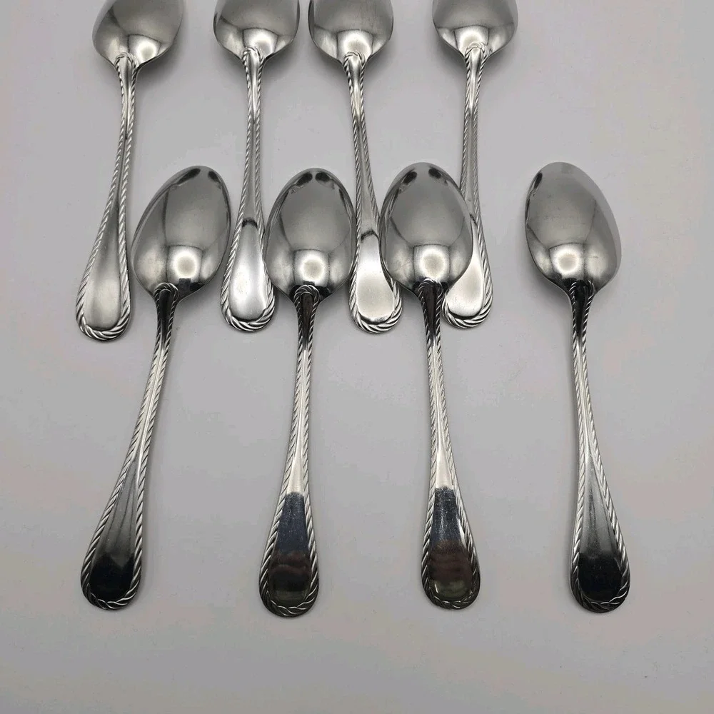 Oneida Belmont Lyons Stainless Oval Soup Spoons Set of 8‎ Glossy 7 1/8